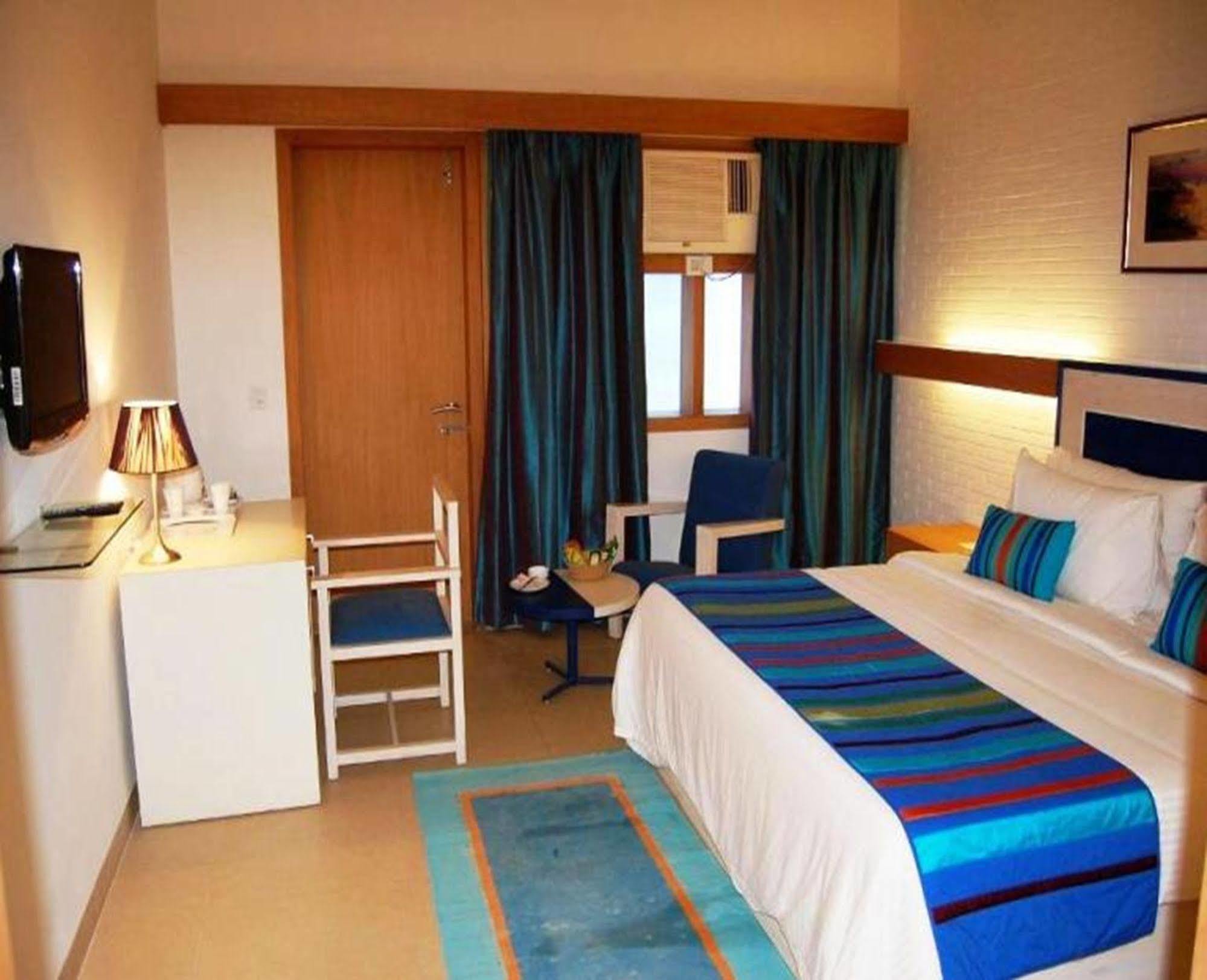 Peerles Sarovar Portico Port Blair Exterior foto